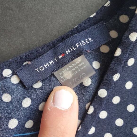 💍Tommy Hilfiger Polka Dot Blouse - Picture 2 of 8